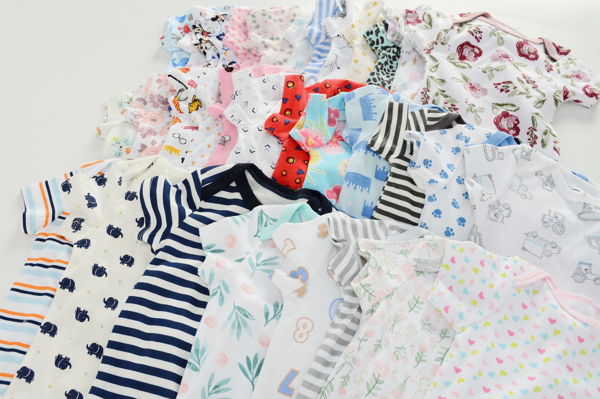 Summer 2021 new long-sleeved and short-sleeved crawling suits for infants and children aged 0-1, cartoon crawling suits, foreign trade miscellaneous styles, long-sleeved and short-sleeved crawling suits pic 7