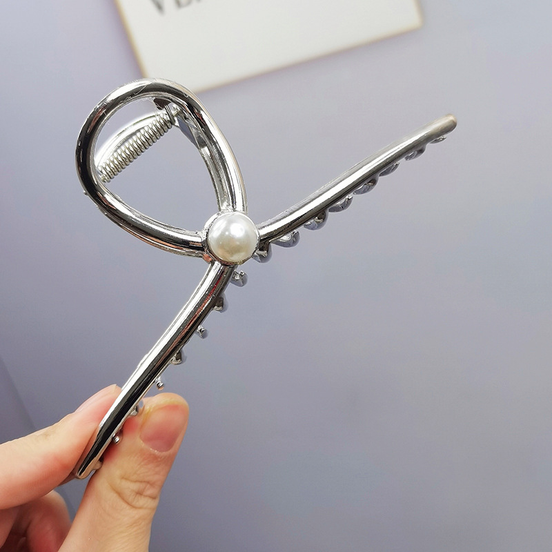 简约网红爆款珍珠超大号14cm金属抓夹女后脑勺盘发鲨鱼夹发抓头饰详情3