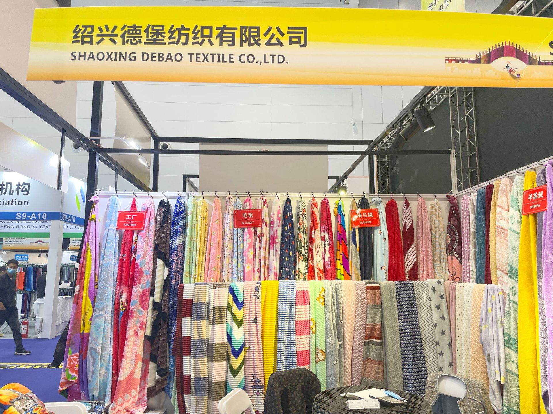 lADPJxf-xFY2oLzNC9DND8A_4032_3