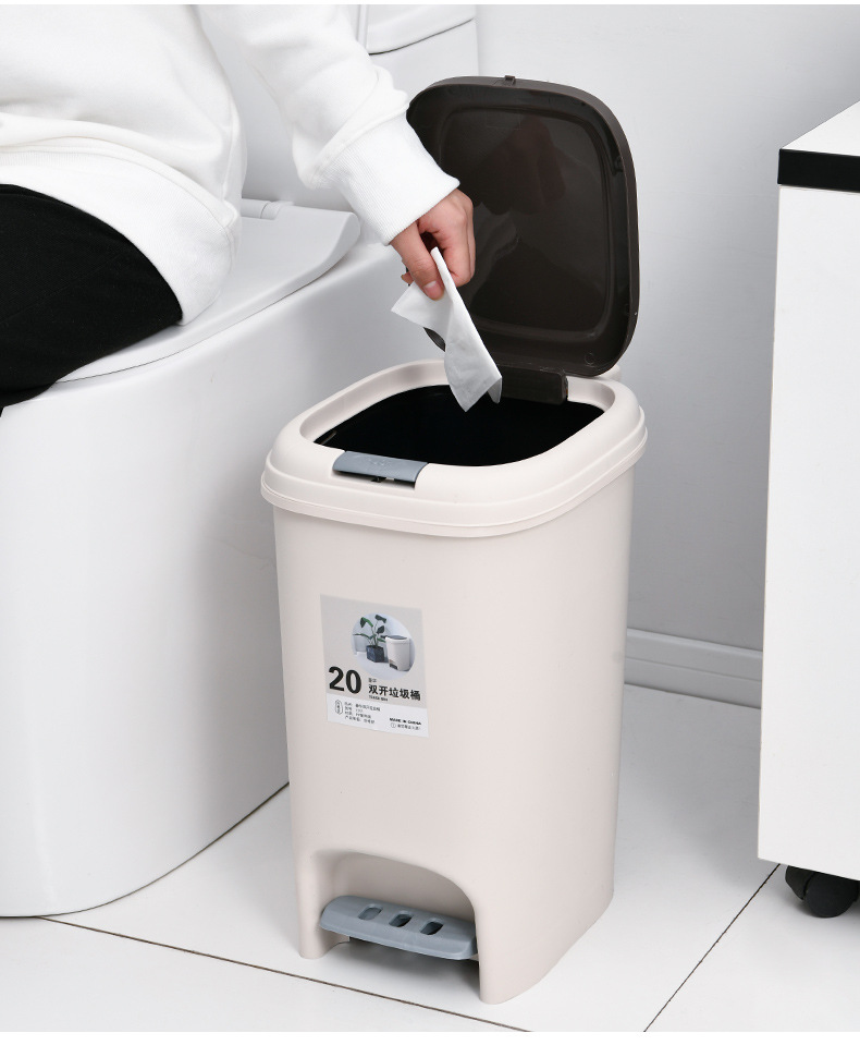 脚踏垃圾桶