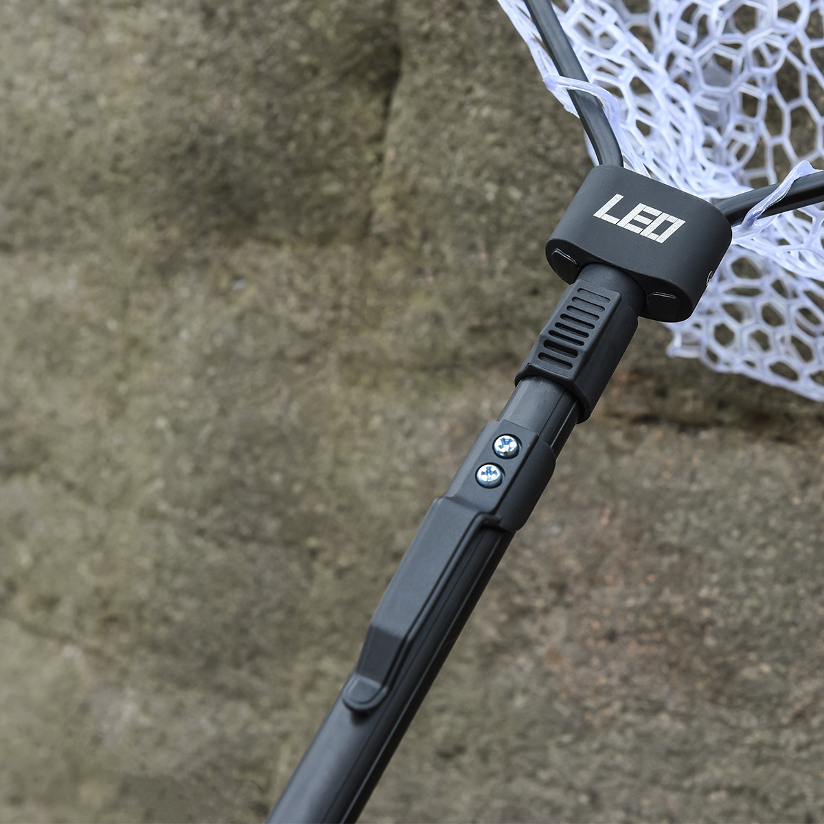 28079 LEO/ Leou [Black Aluminum Alloy Quick Folding Hand-written Net Rubber Net] Flying Fishing Net pic 9