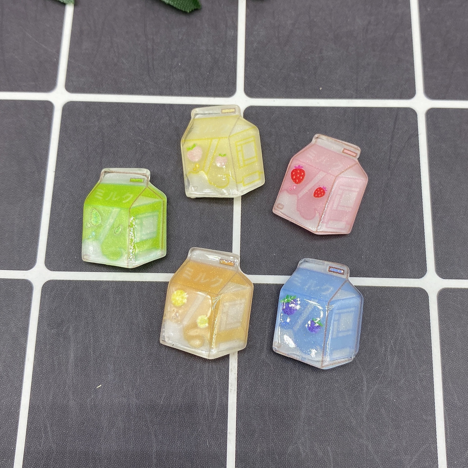 树脂配件饰品帽子贴片史莱姆内放DIY日韩风哑光笑脸厂家直销详情12