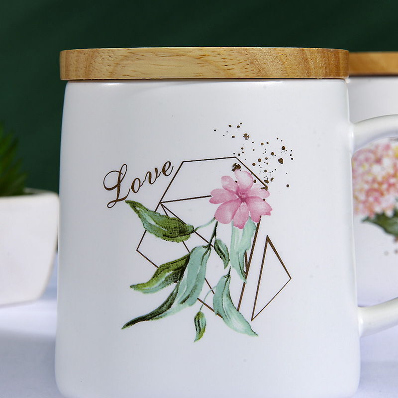 北欧陶瓷杯素雅花卉马克杯带竹盖小清新水杯带密封木盖杯子详情16