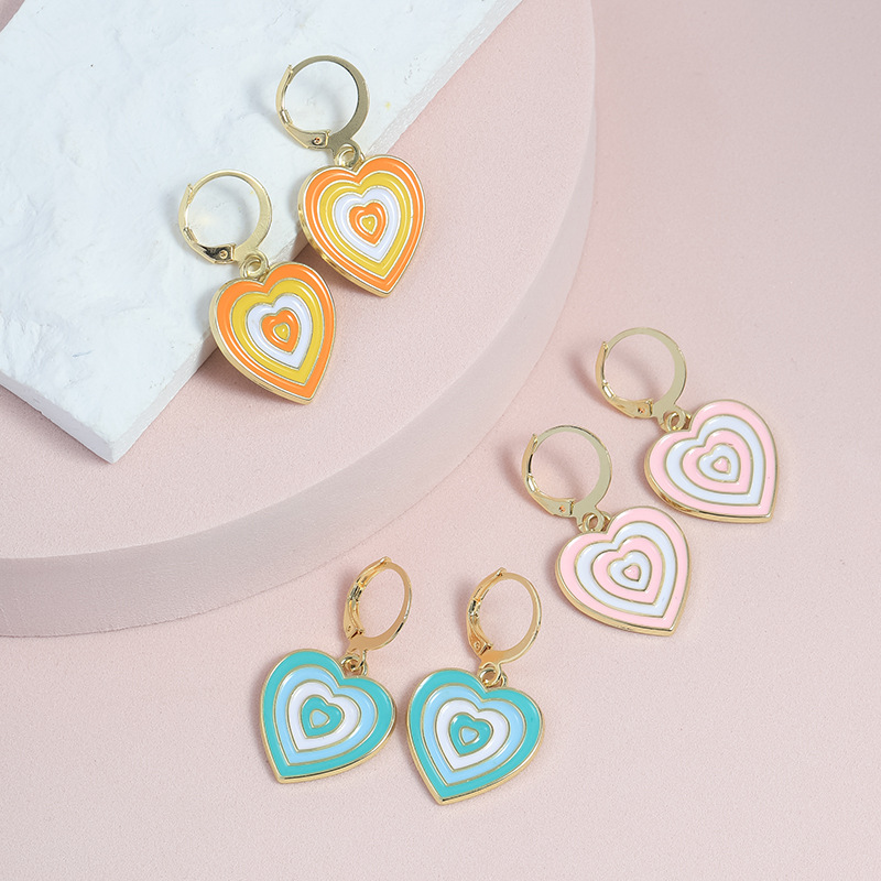 Japanese and Korean niche design sense simple oil-dripping heart-shaped earrings sweet, cute and playful graffiti color-blocking alloy earrings pic 7