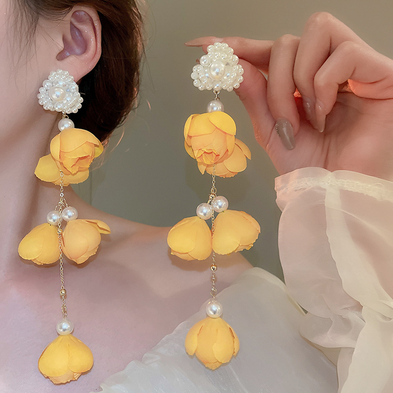 Silver needle yellow flower tassel stud earrings, super fairy-like spring and summer sweet earrings, fashionable, light luxury and high-end earrings for women pic 26