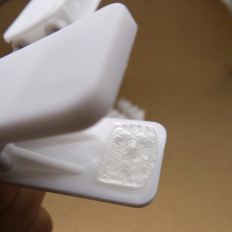 大白磨砂扁夹细节