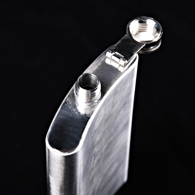 Factory direct sales of eco-friendly plastic caps, 1-10 ounce stainless steel wine jugs, portable wine bottles, wholesale and customization pic 4