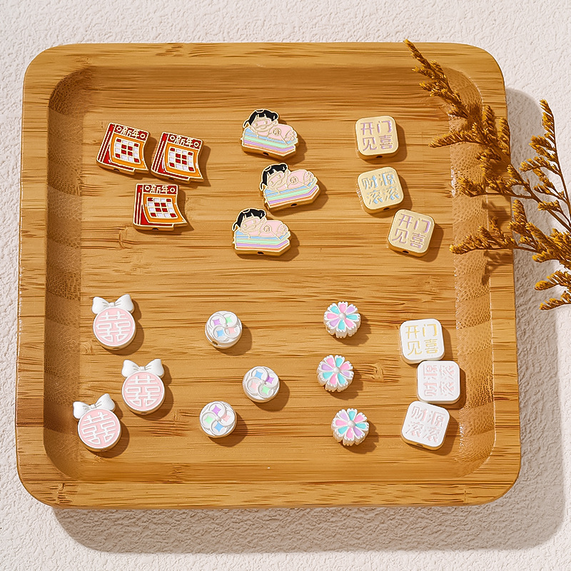 Amazon combination square nameplate, money-making accessories, DIY bracelet, perforated pendant, electroplated accessory material pic 4