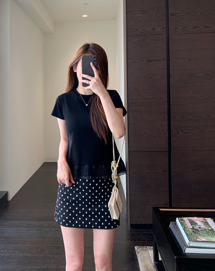 A13512甜美少女感 设计感下摆蕾丝花边拼接显瘦短袖T恤女春夏新详情20