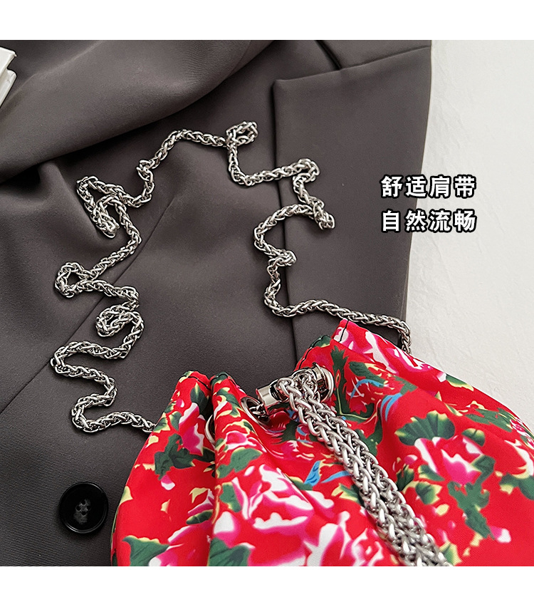 花棉袄潮酷水桶包新款2024春季个性民族风单肩包国潮复古斜挎女包详情40