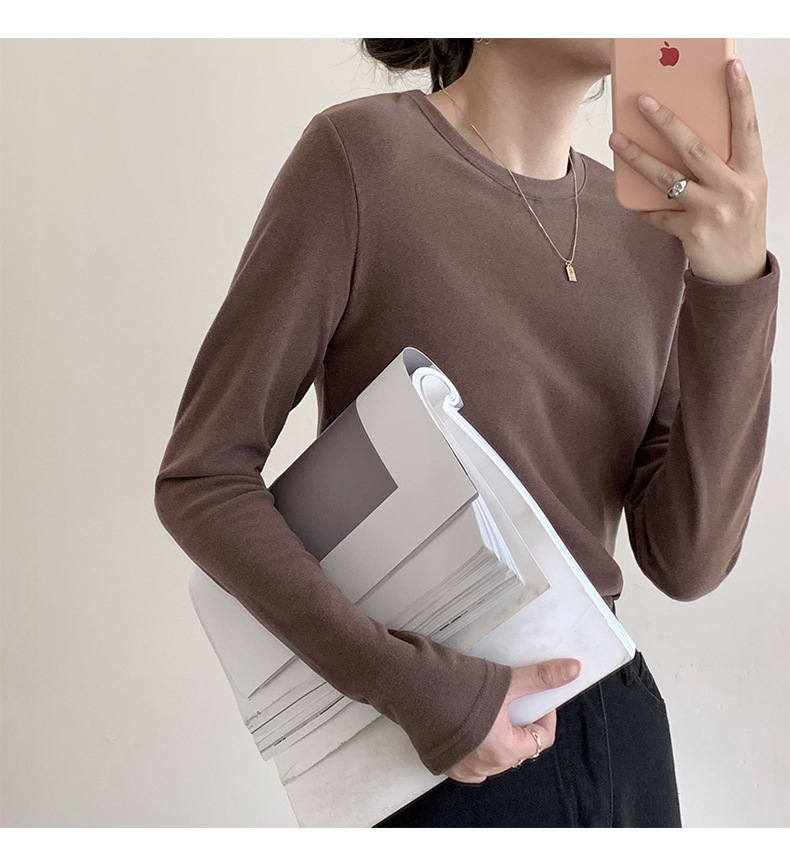 A German velvet semi-high-neck white base layer for women, paired with a stylish, thickened, brushed, and form-fitting mid-neck base layer for autumn and winter pic 20