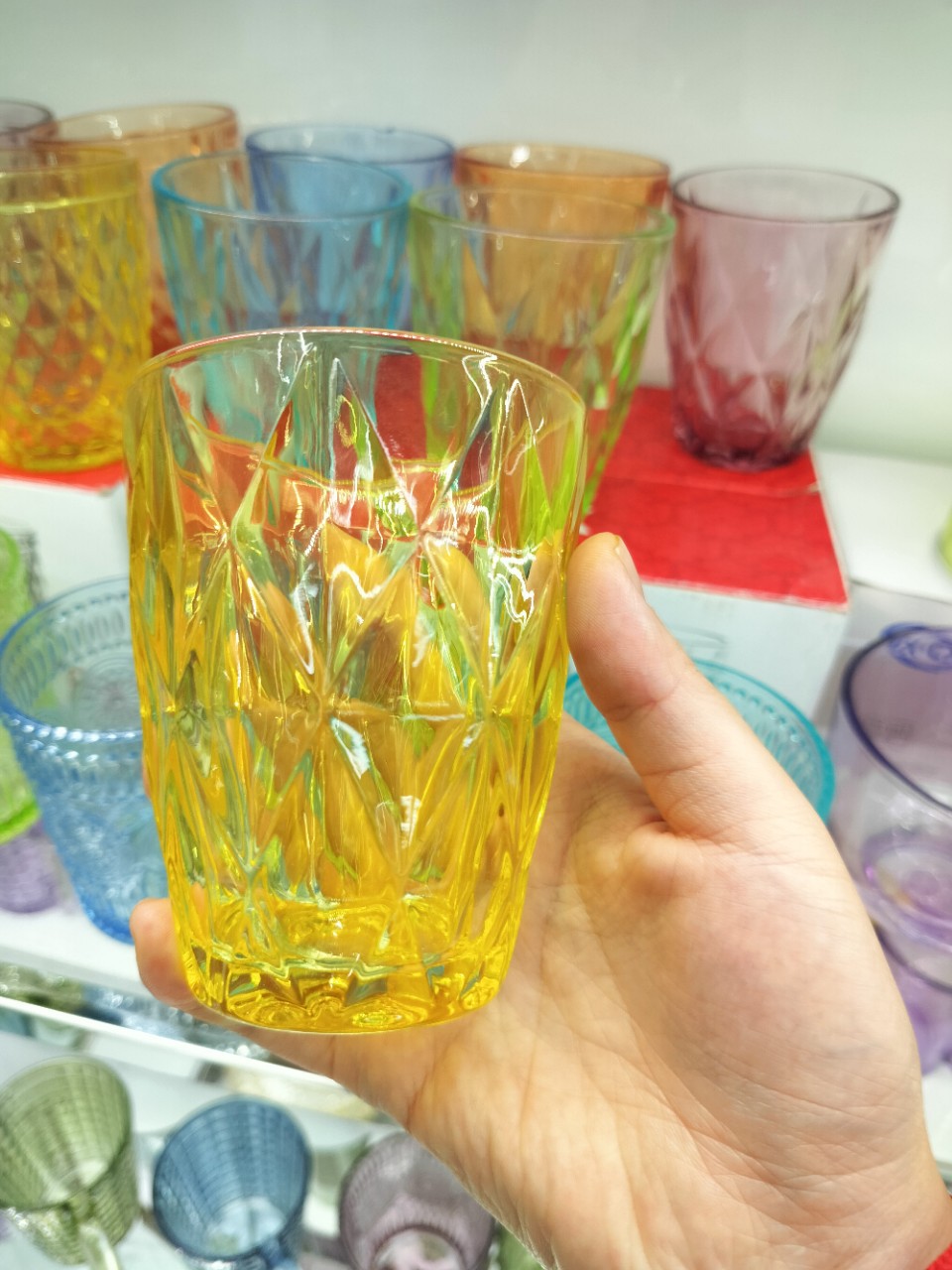 热卖菱形玻璃杯复古钻石杯彩色详情2