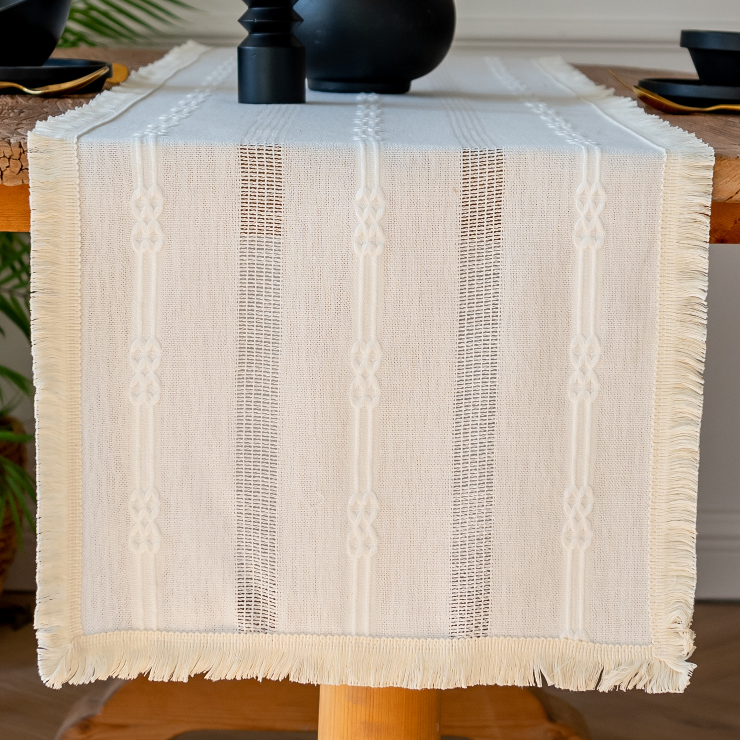 (Light Moon - tassel) American-style hollowed-out table flag woven home coffee table TV cabinet Hotel bed flag Yama pic 6