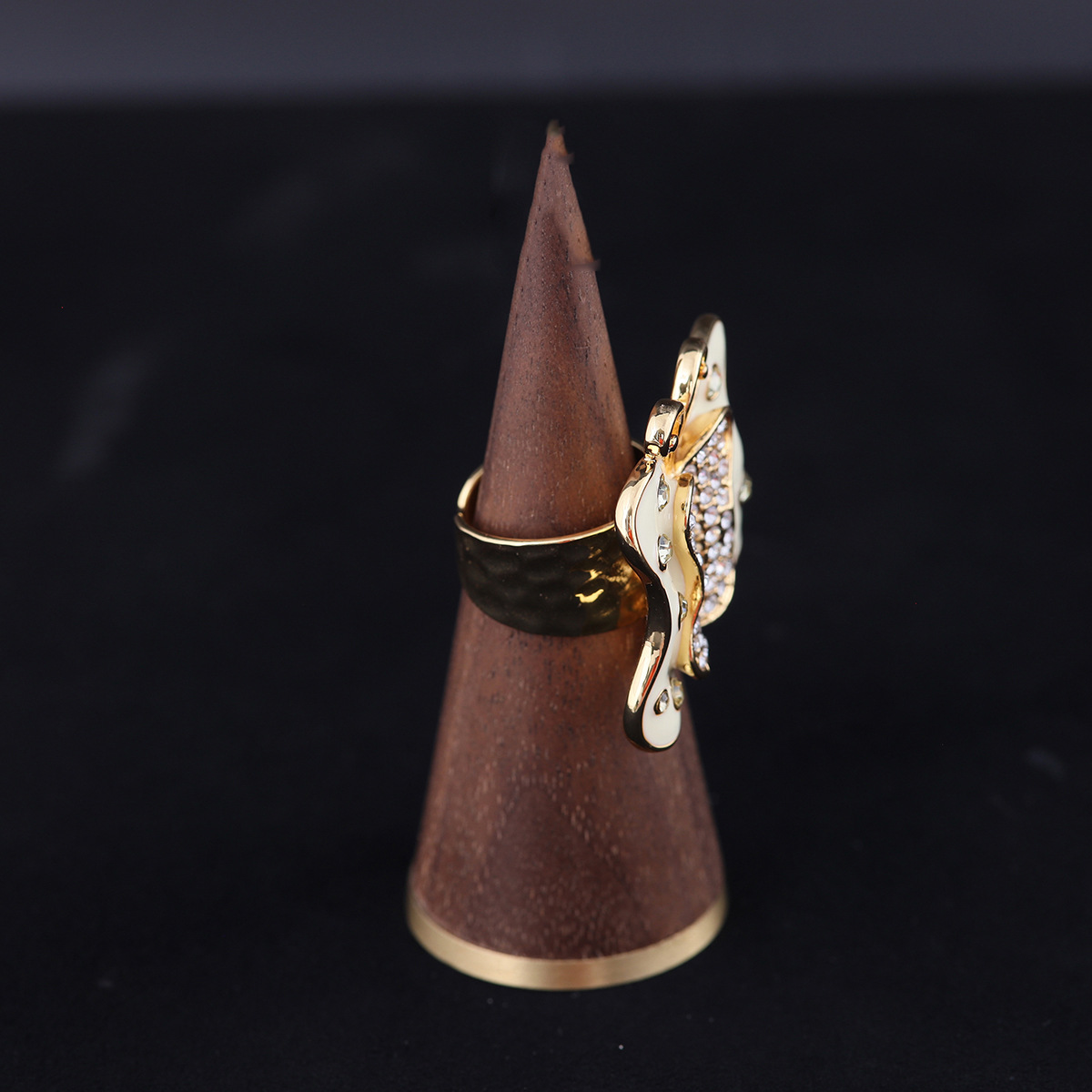 中古vintage时尚高级感复古轻奢小众青岛工厂批发珐琅蝴蝶戒指女详情5