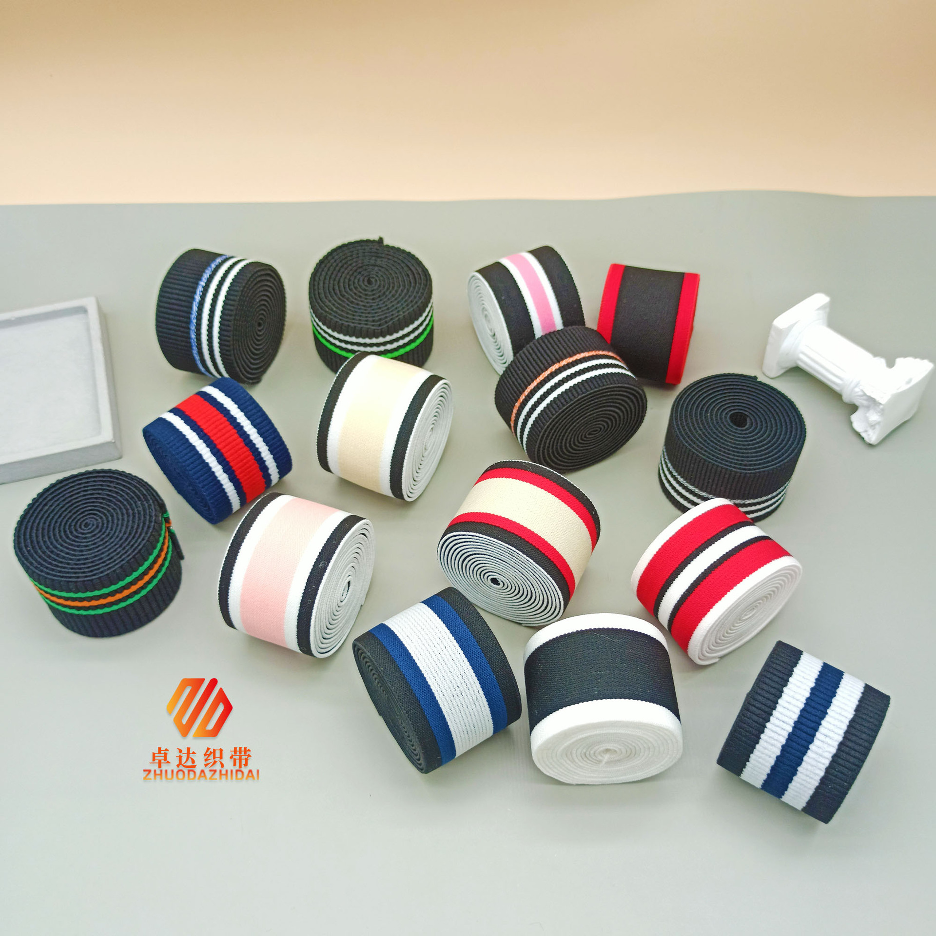 We specialize in shooting samples of various elastic bands, edge straps, webbing, shoulder straps, oil-filled straps, elastic bands, and colored finished clothing accessories pic 8