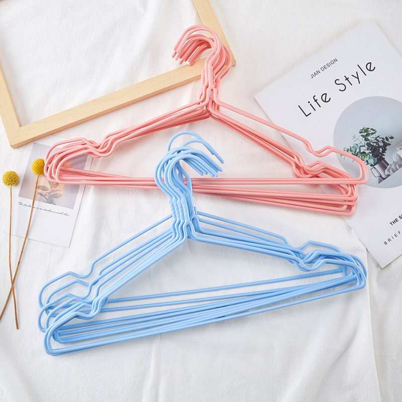 Colored plastic-coated clothes hangers, adult thickened clothes hangers, household traceless clothes hangers, clothes racks, clothes racks, clothes supports, drying racks pic 6