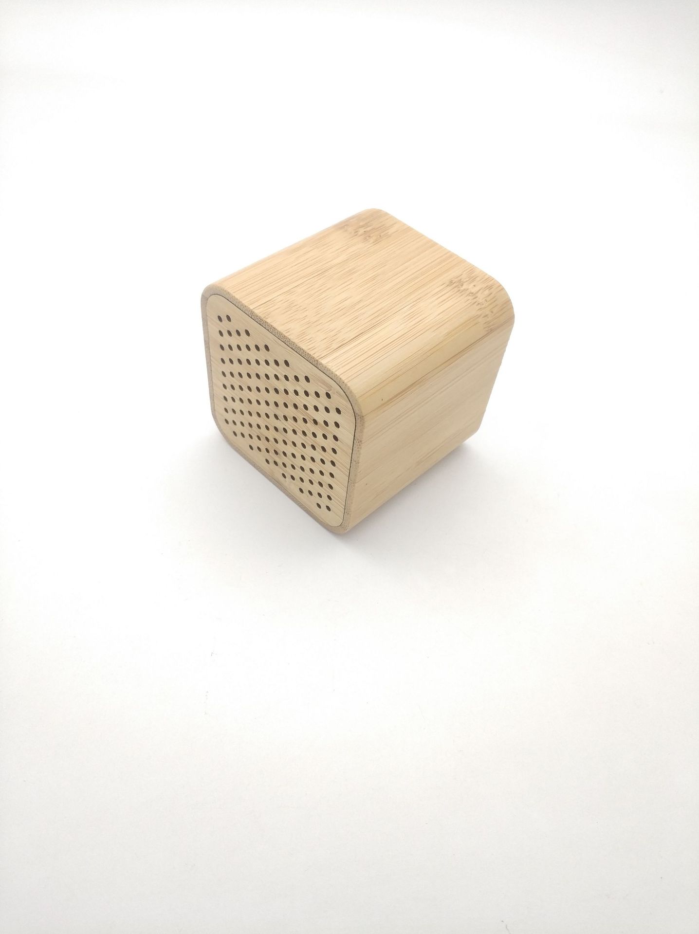 ZM3 new solid pure bamboo and wood Bluetooth speaker, wireless subwoofer, computer pair, gift speaker pic 4