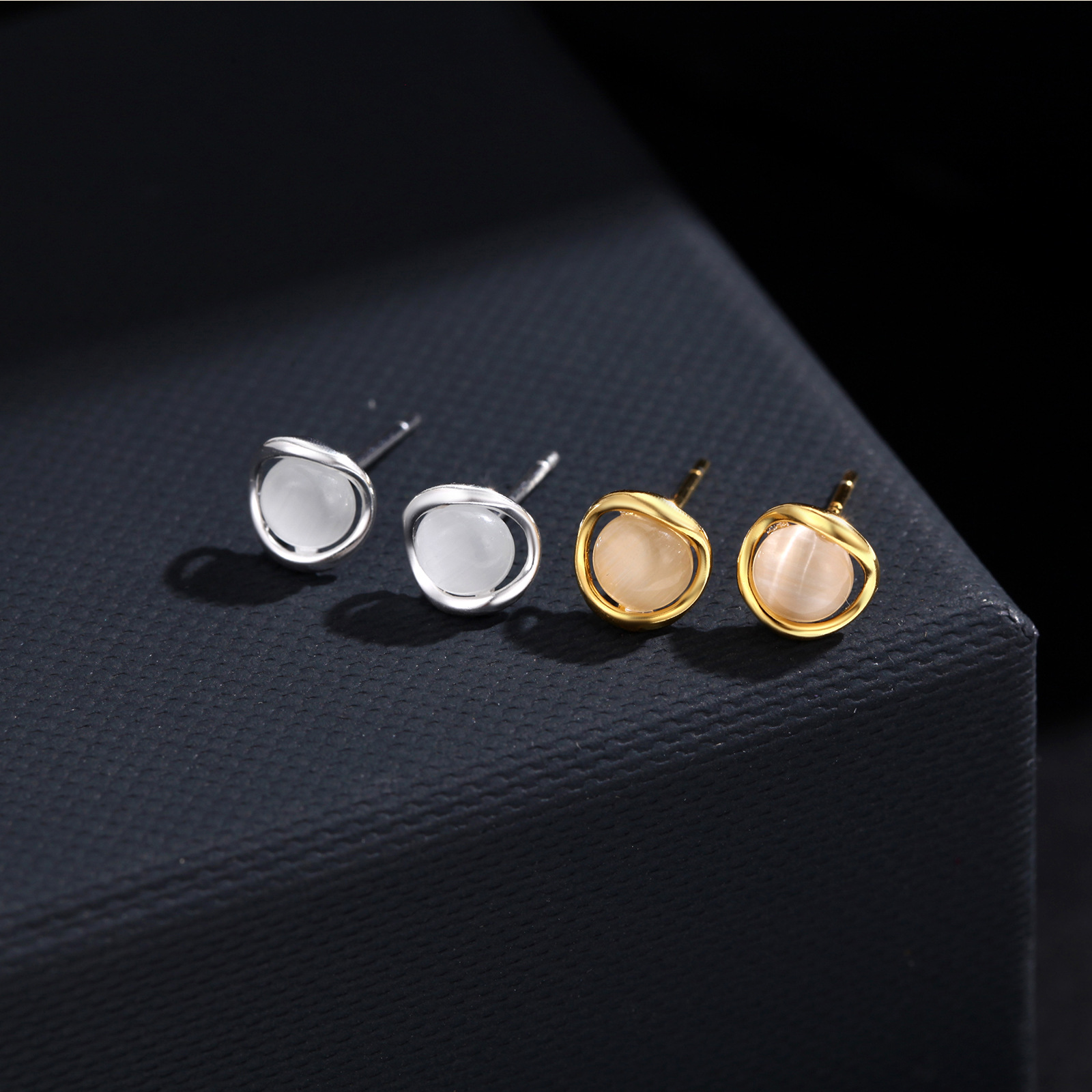 s999纯银足银猫眼石耳钉女韩版轻奢气质轻奢感新款养耳洞耳饰品详情11