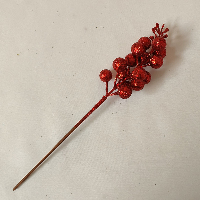 Christmas decorations: Gold powder berries, pistachios, red fruits, Christmas tree cuttings, accessories, diy bouquets, garlands, materials pic 8