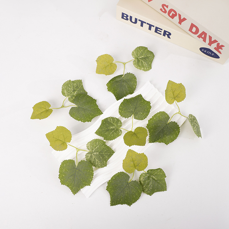 新款 仿真花 仿真叶 葡萄叶家居绿植 装饰叶子厂家批发家具装扮详情4