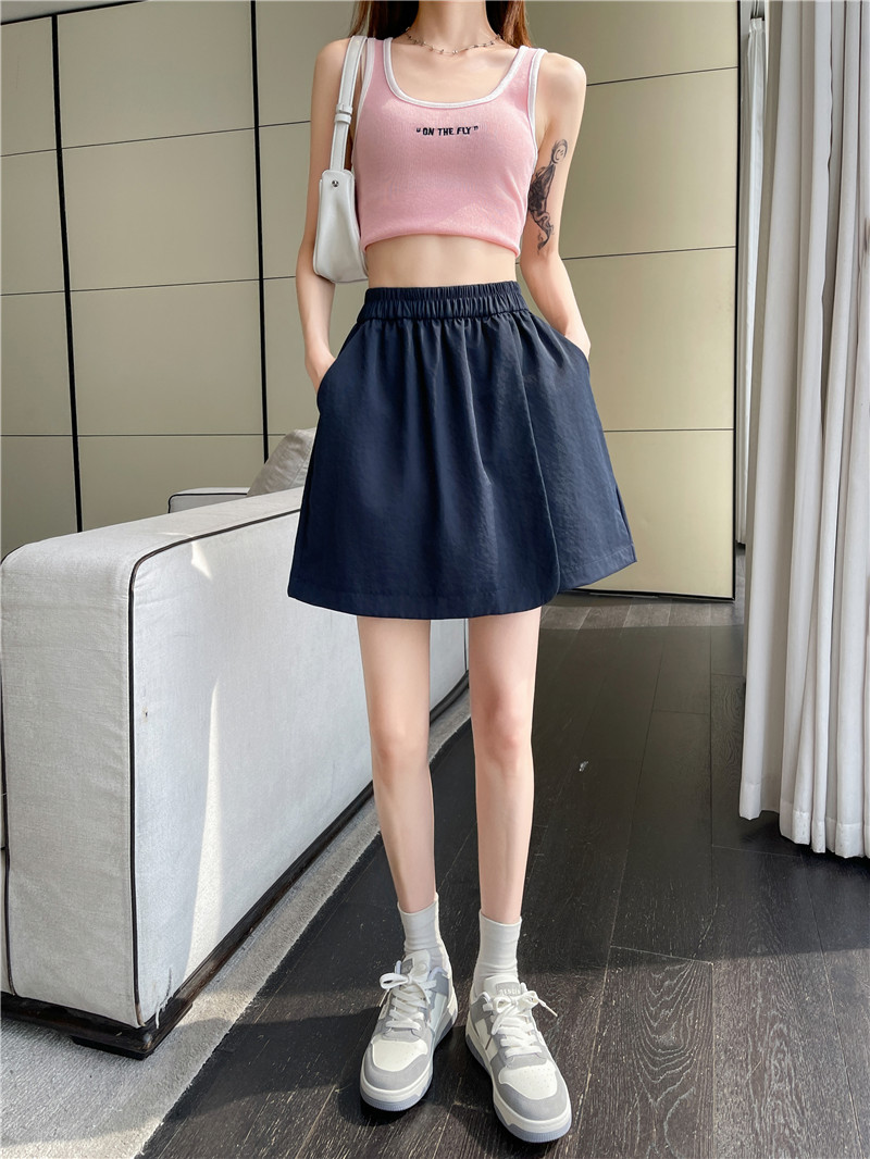 Two homemade, casual, versatile, solid color, irregular, unique, individual, fashionable and design-savvy skirts, pants and shorts pic 16