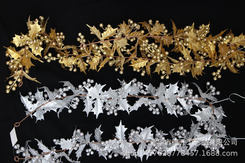 Cross-border e-commerce manufacturers supply hotel and shopping mall scene decorations, Christmas pendants, silver fruits, silver leaves, bracelets and vines pic 4