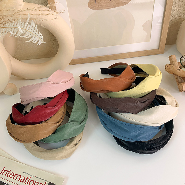 Retro solid color Pu leather wide cross headband, versatile for women, simple hairband for washing face, hair pressure and trendy headwear pic 5