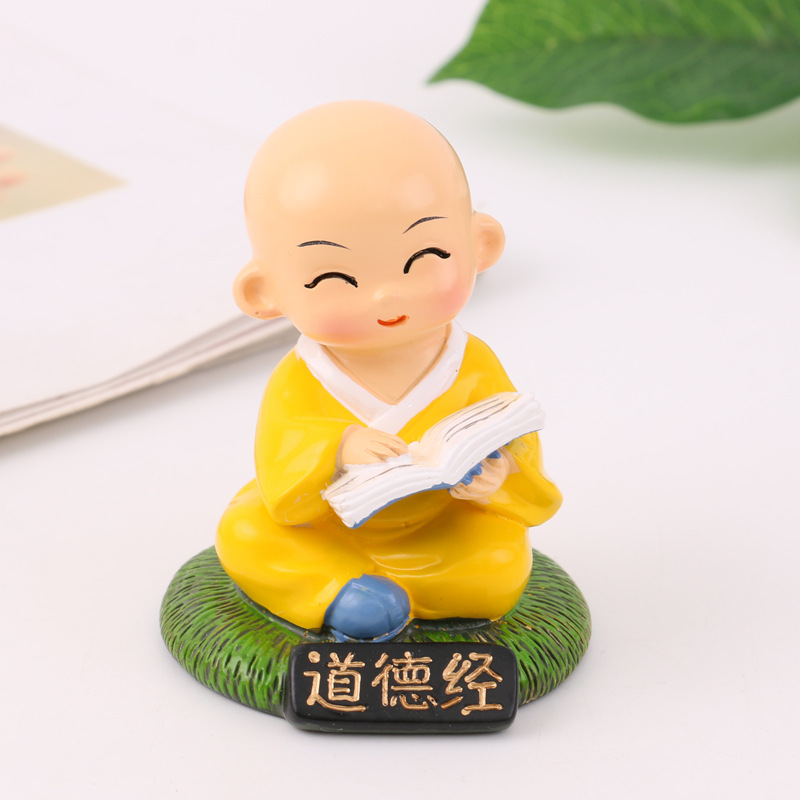 新款可爱卡通桌面小摆件四书五经博学看书小和尚树脂工艺品摆件详情3
