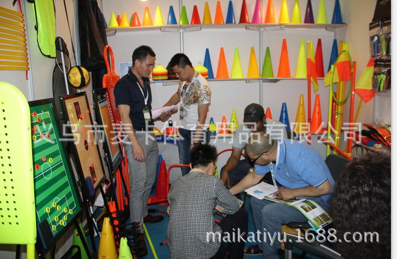 工厂批发标志碟 标志桶足球标志碟 22克标志盘 标志物 训练标志锥详情37