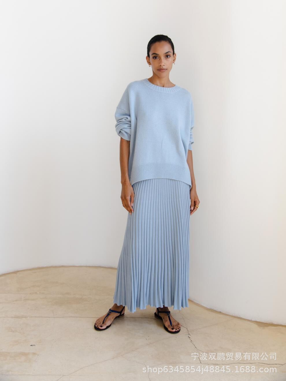 秋冬跨境俄罗斯爆款女装针织衫圆领纯色宽松毛衣欧美详情12