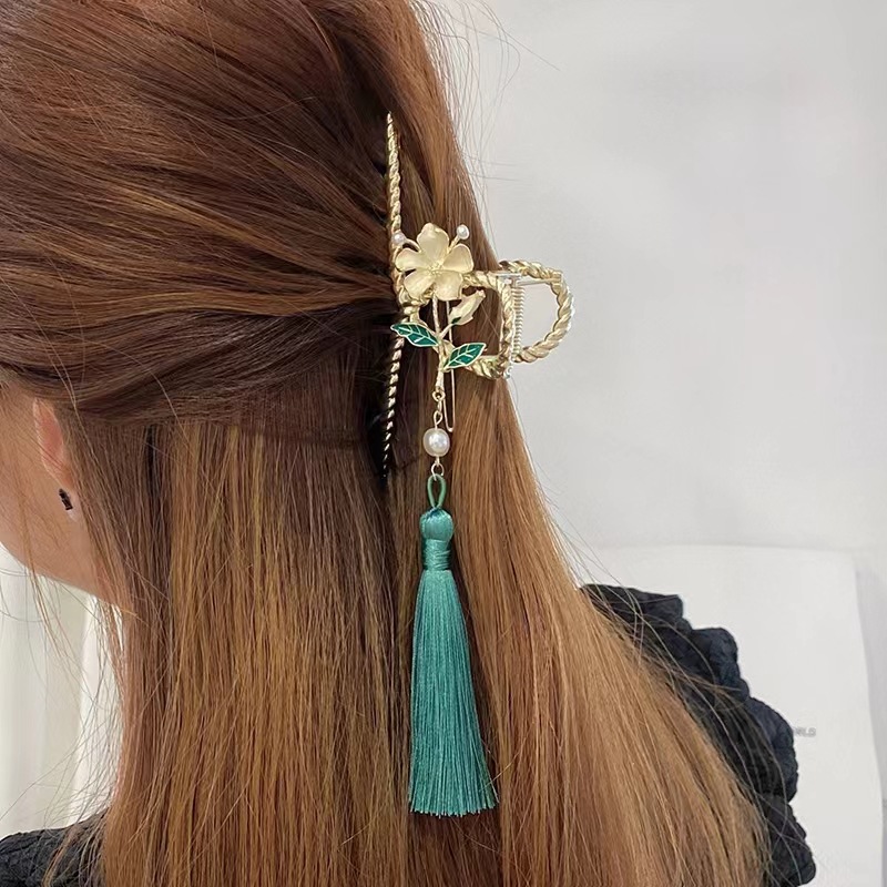 韩国新款珍珠蝴蝶盘发合金抓夹后脑勺大号鲨鱼发夹气质发夹头饰女详情9