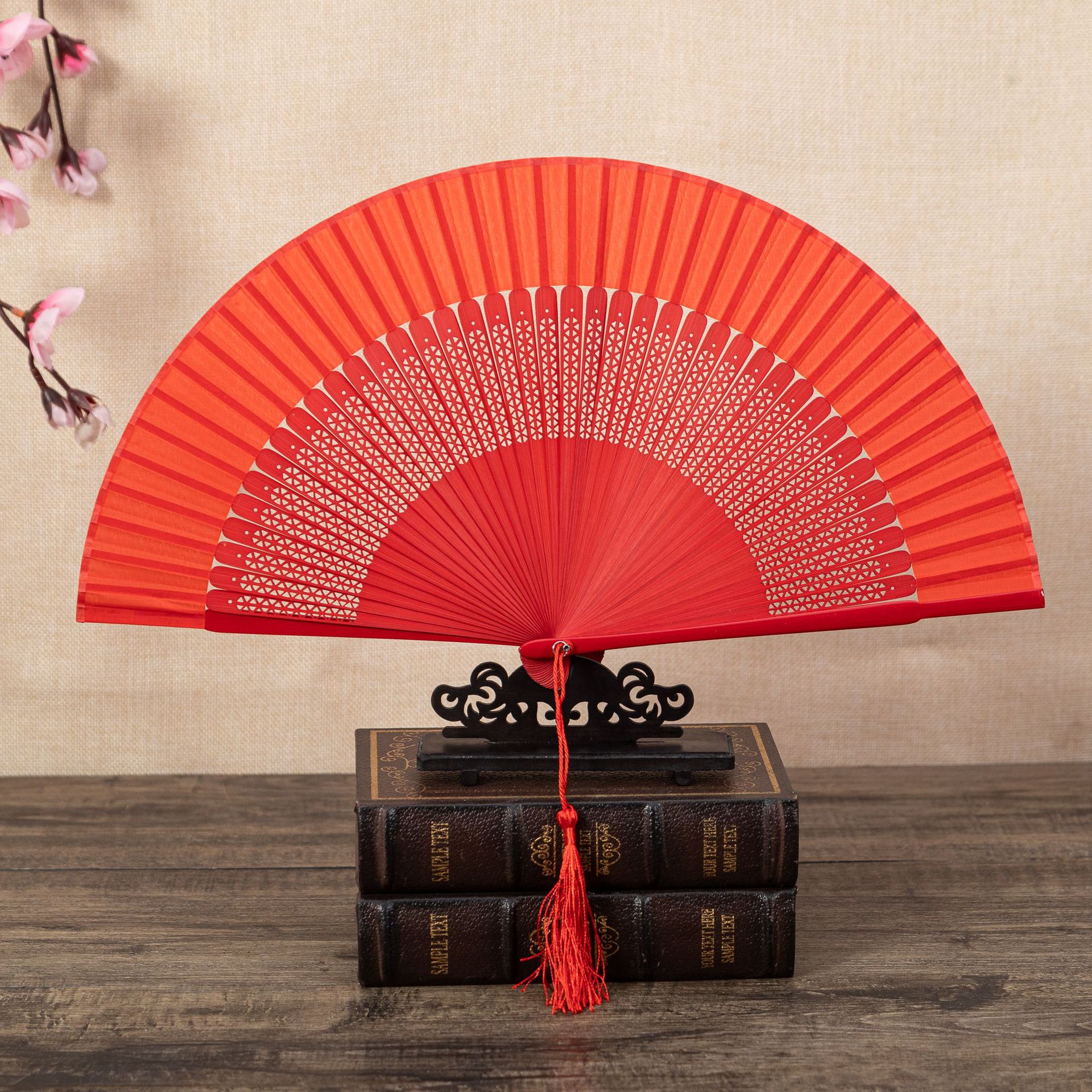 扇子折扇中国风红色易开合舞蹈扇古风汉服旗袍走秀跳舞小折叠扇子详情4