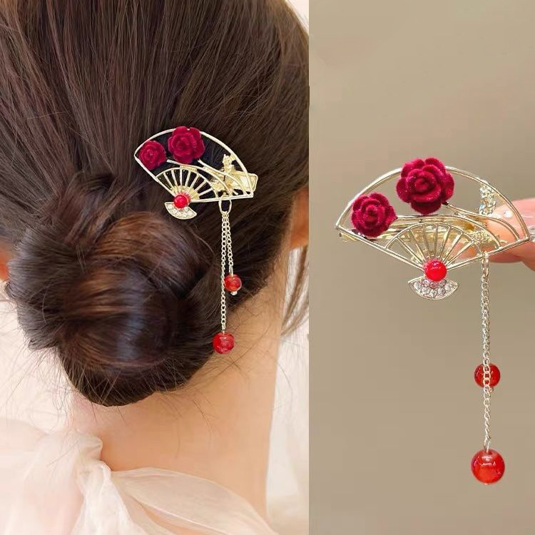 New Chinese-style alloy hair clips, plum blossom tassels, bangs clips, elegant hair clips, bride cheongsam, duckbill clips, and headwear for women from the national trend series pic 2