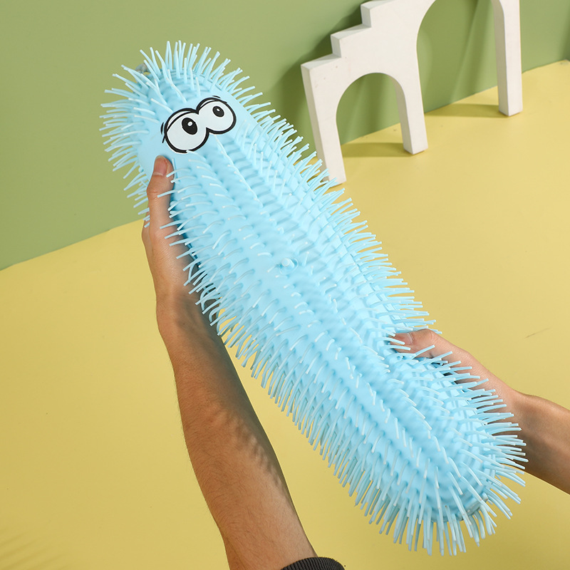 地摊热卖儿童玩具发光长条彩色毛毛虫闪光解压发毛毛玩具现货批发详情8