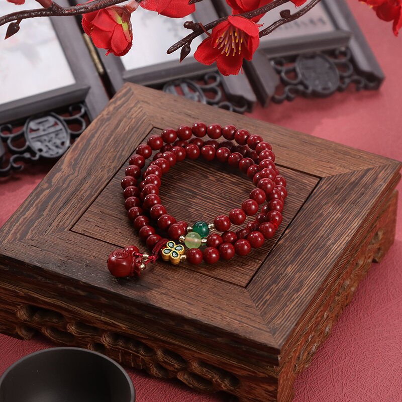 批发朱砂多圈手链新中式四叶草福气钱袋电镀手串设计感108手饰女详情1