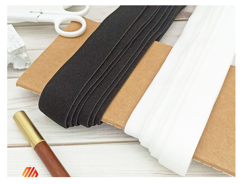 The manufacturer has black and white nylon double-sided brushed elastic bands, soft underwear, wide rubber bands, waist and neck bags, and elastic webbing in stock pic 14