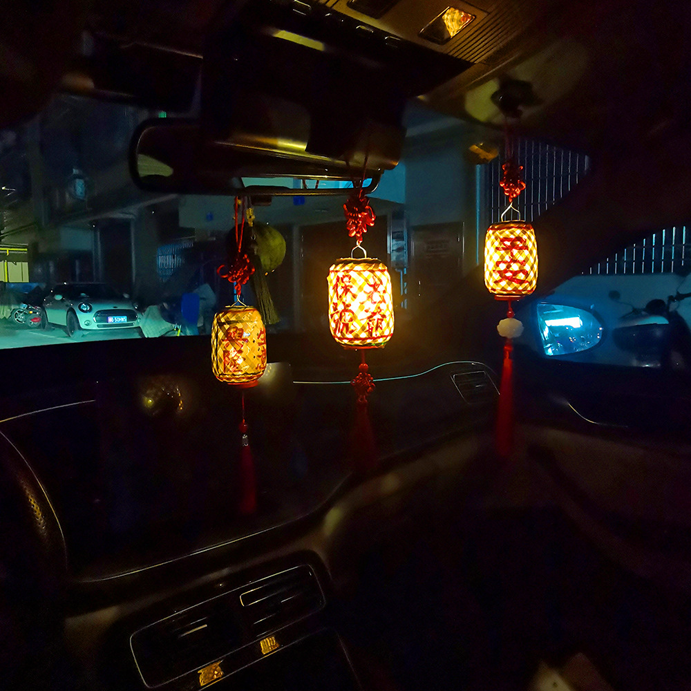 Night market night tour hand-held luminous bamboo woven small lanterns, pure handcrafted bamboo woven mini painted car decoration pendants, cross-border pic 4