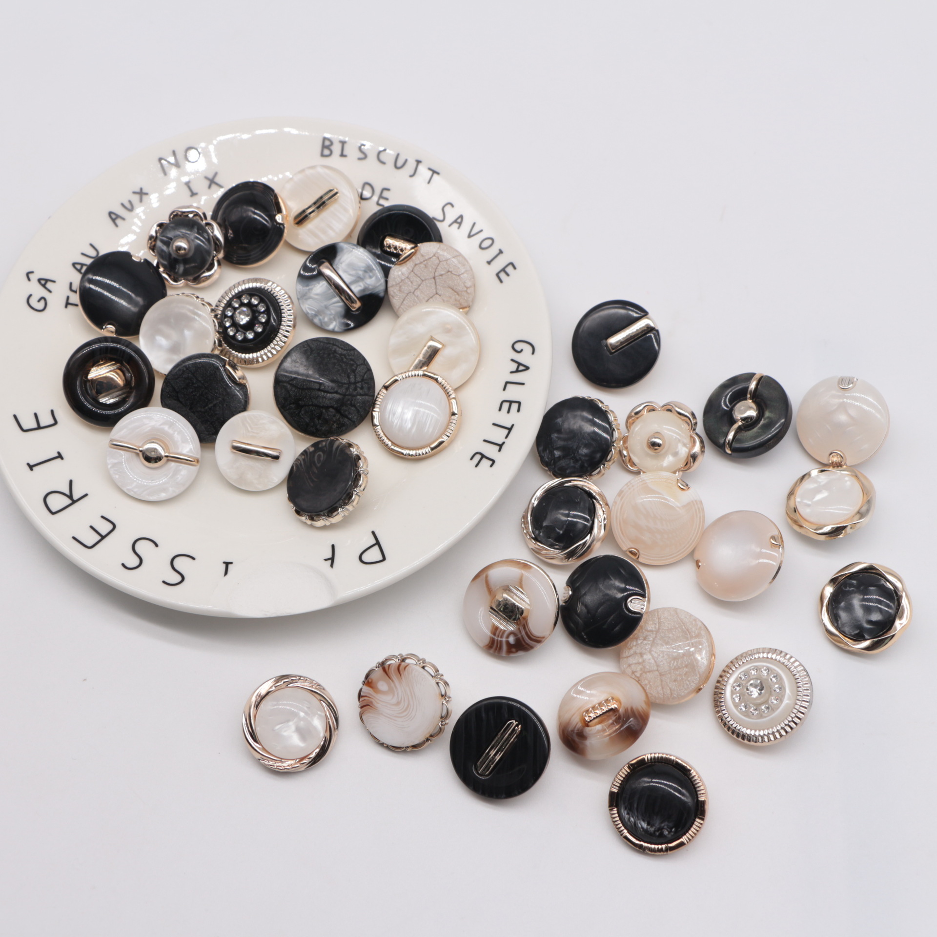 塑料电镀沙金树脂花纹时装新款不规则高脚风衣西装装饰详情14