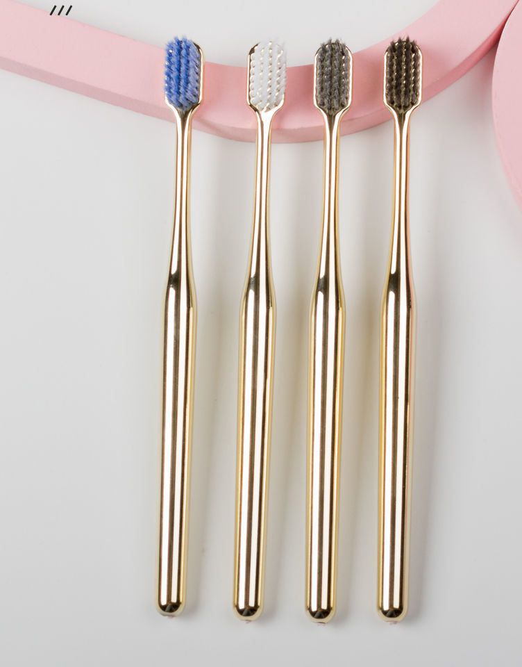 牙刷家用细软毛男女士竹炭刷毛螺旋毛家庭装小头金色手柄独立包任详情4