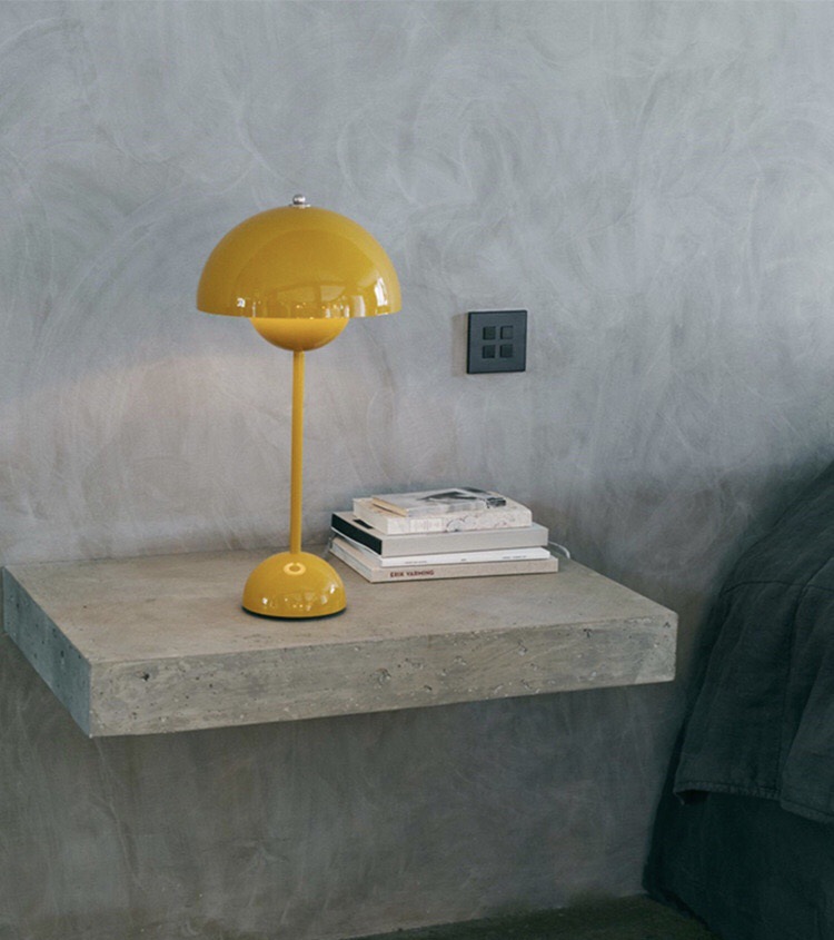 ins蘑菇花苞台灯北欧简约创意办公桌led夜灯卧室床头金属复古夜灯详情10