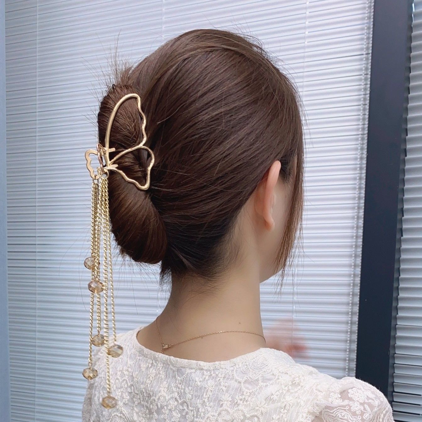 韩国新款珍珠蝴蝶盘发合金抓夹后脑勺大号鲨鱼发夹气质发夹头饰女详情15