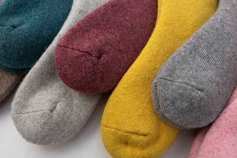 Autumn and winter wool socks for women, mid-calf socks with fleece and thickened heating and warmth, super thick wool socks for men, wool pic 21