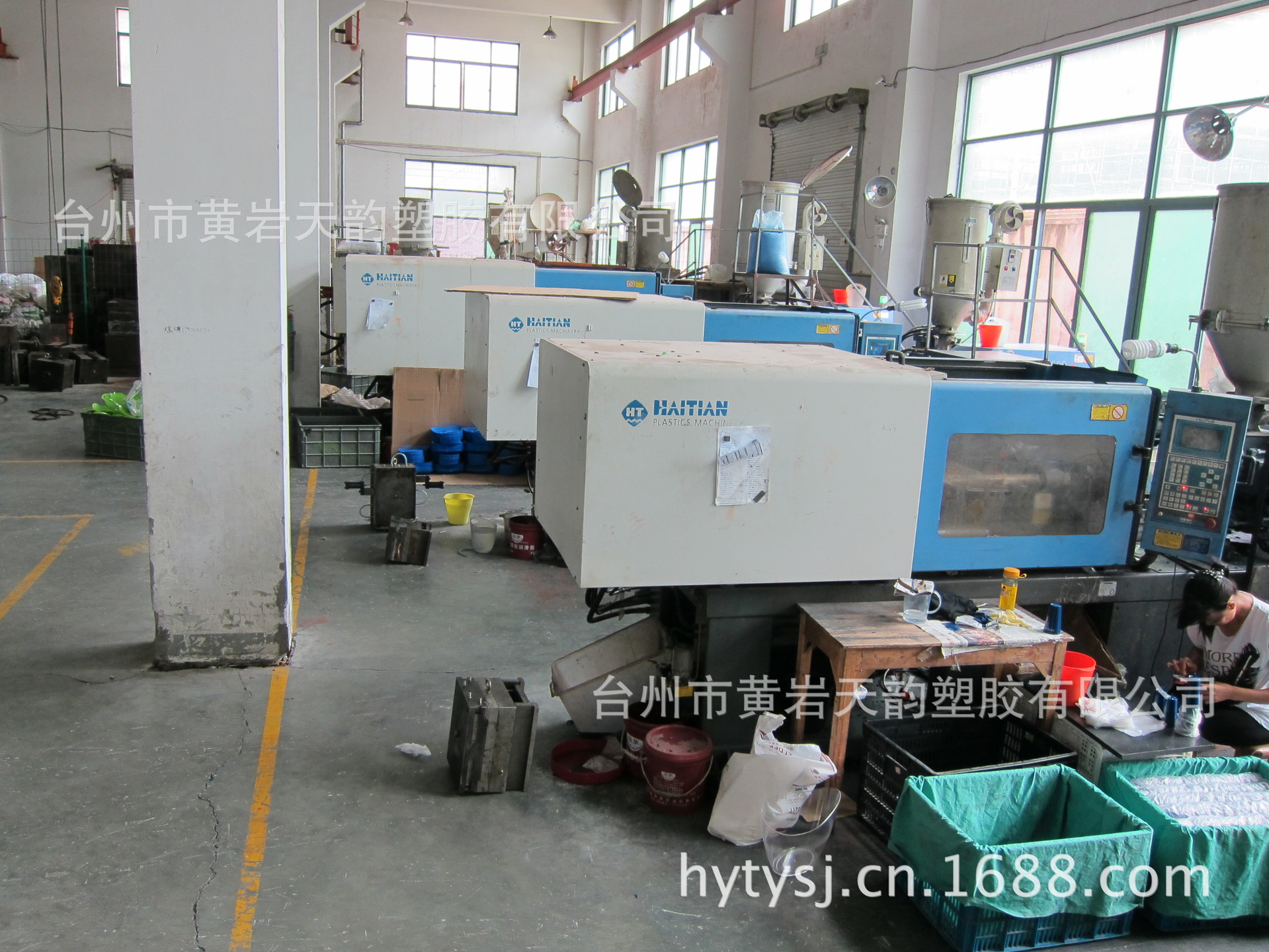Factory processing and customization of thickened square hand-held ice cube buckets for bar use, with 1.7L small ice cube buckets in stock for foreign trade pic 8