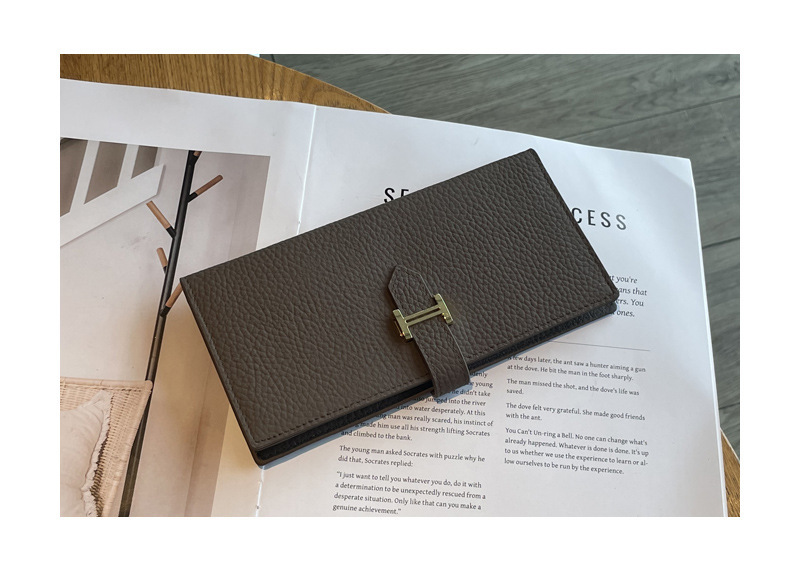 长款真皮女士钱包2024新款纯色大容量多功能折叠高档牛皮手机钱夹详情16