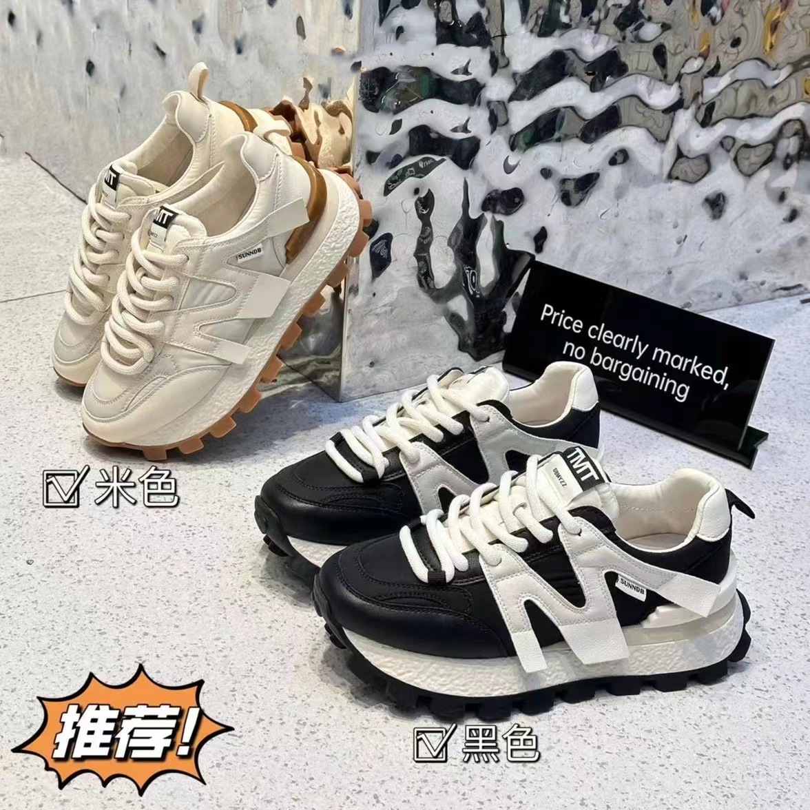 流行女鞋2023新款休闲运动鞋女式厚底百搭老爹鞋台州阿甘跑步女鞋详情4