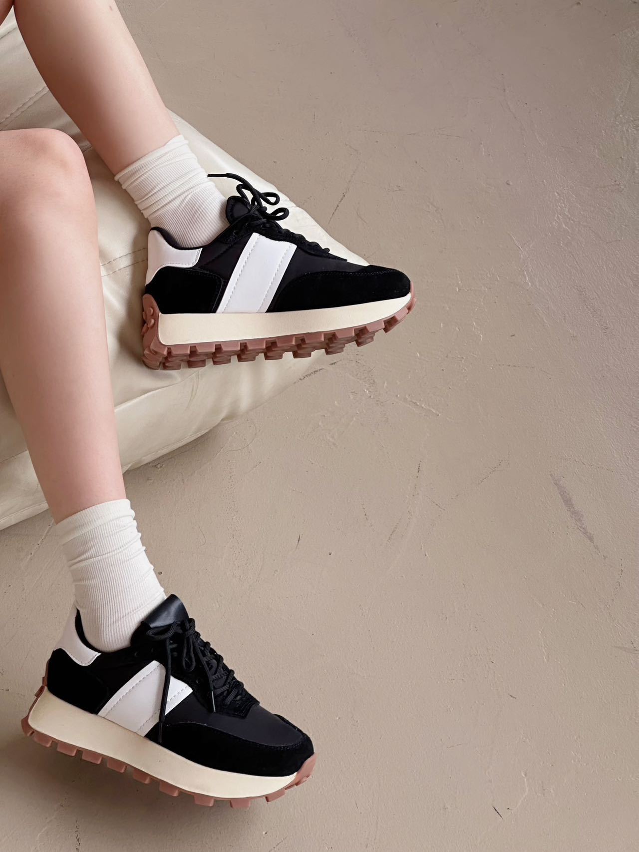 欧洲站2024春季新款时尚休闲百搭真皮复古厚底拼色系带运动鞋详情23