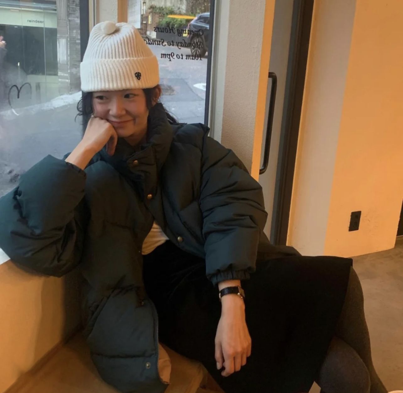 2022 Winter new style of Korean Dongdaemun th*bar*net stand-up collar 90 white duck down down jacket for women in stock pic 36