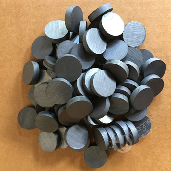 D45*3 manufacturer wholesale special-shaped black round magnet ferrite magnetic material round magnet manufacturer pic 2