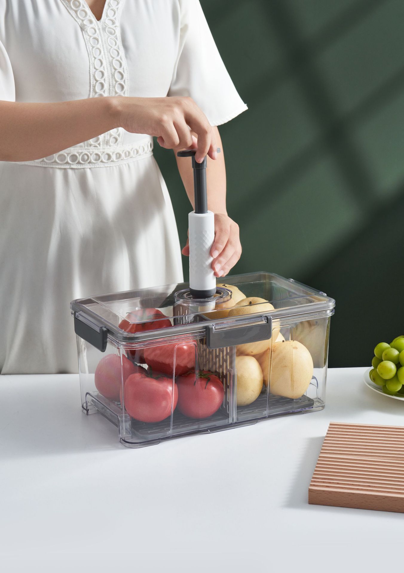 家用抽真空保鲜收纳盒食品密封透明沥水罐厨房冰箱冷冻收纳储物盒详情3