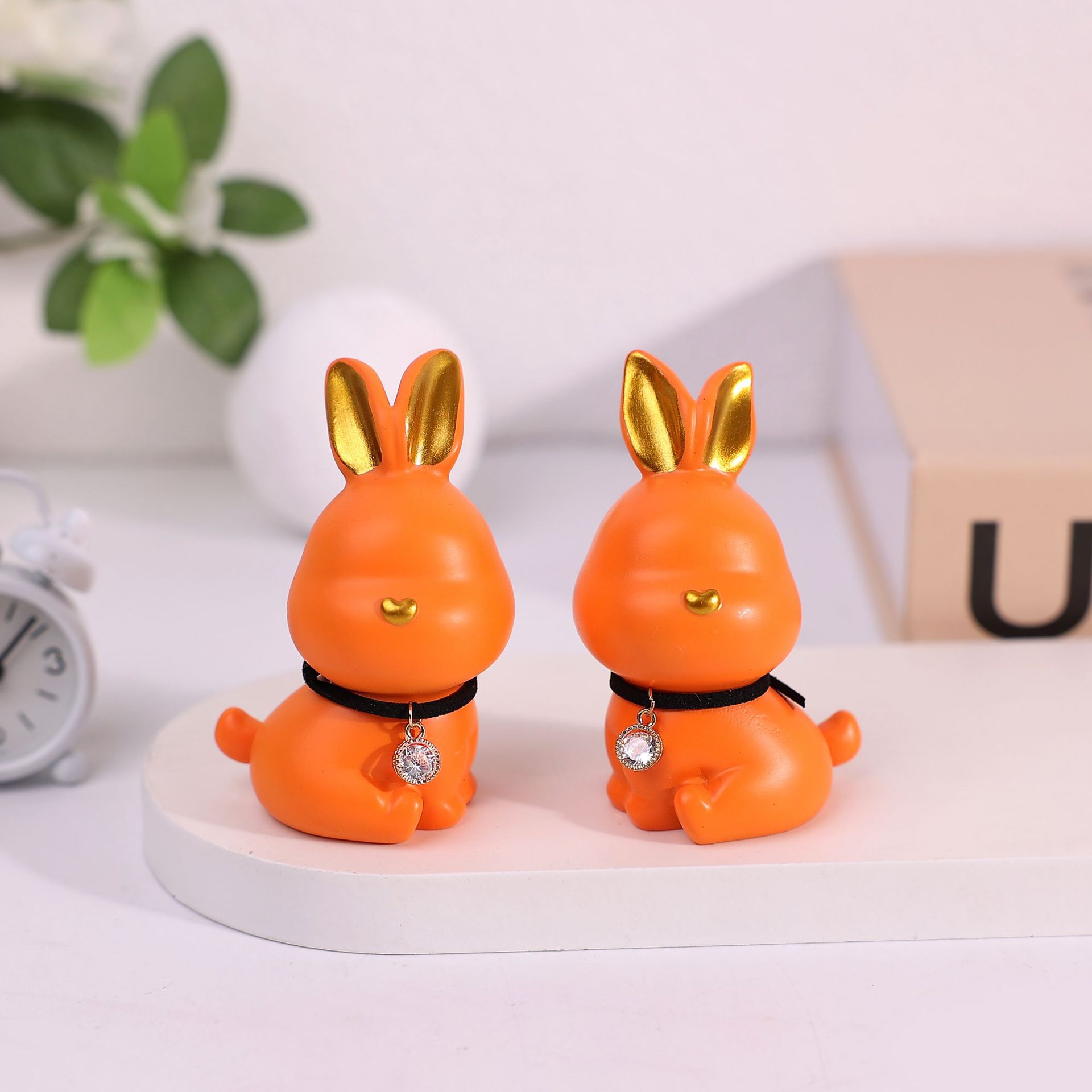 Creative cartoon abstract rabbit car ornaments, cute couple resin table decoration decorations, as gifts for best friends and best friends pic 2